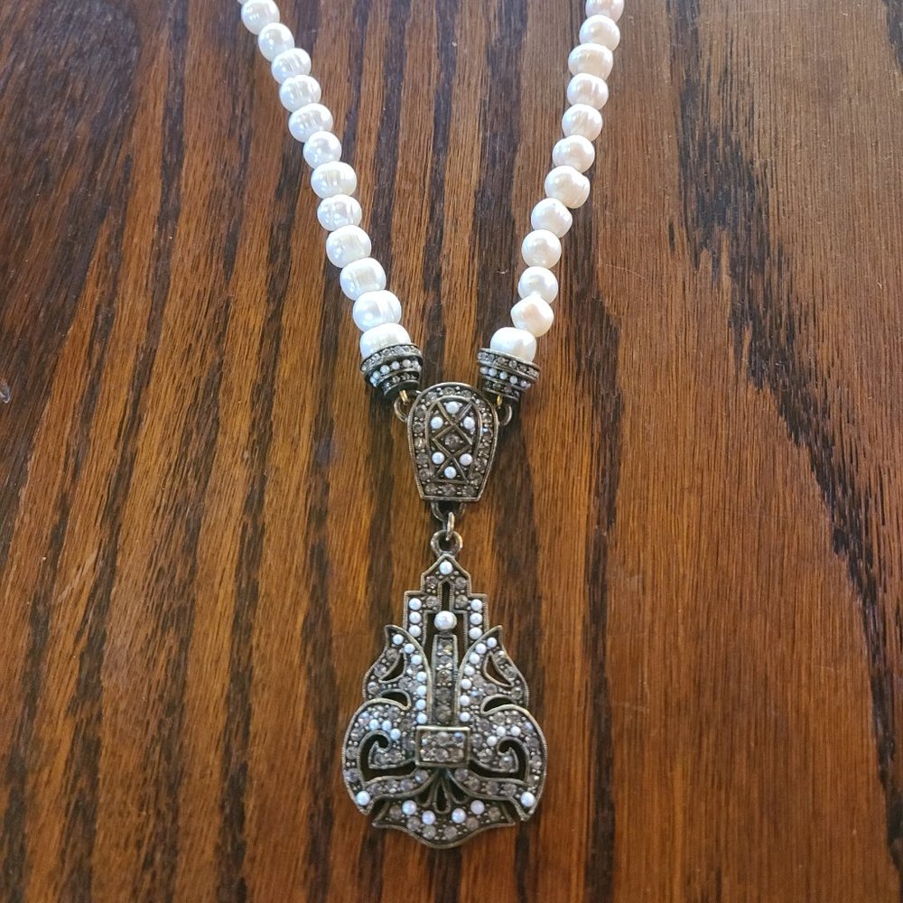 Small white pearl necklace